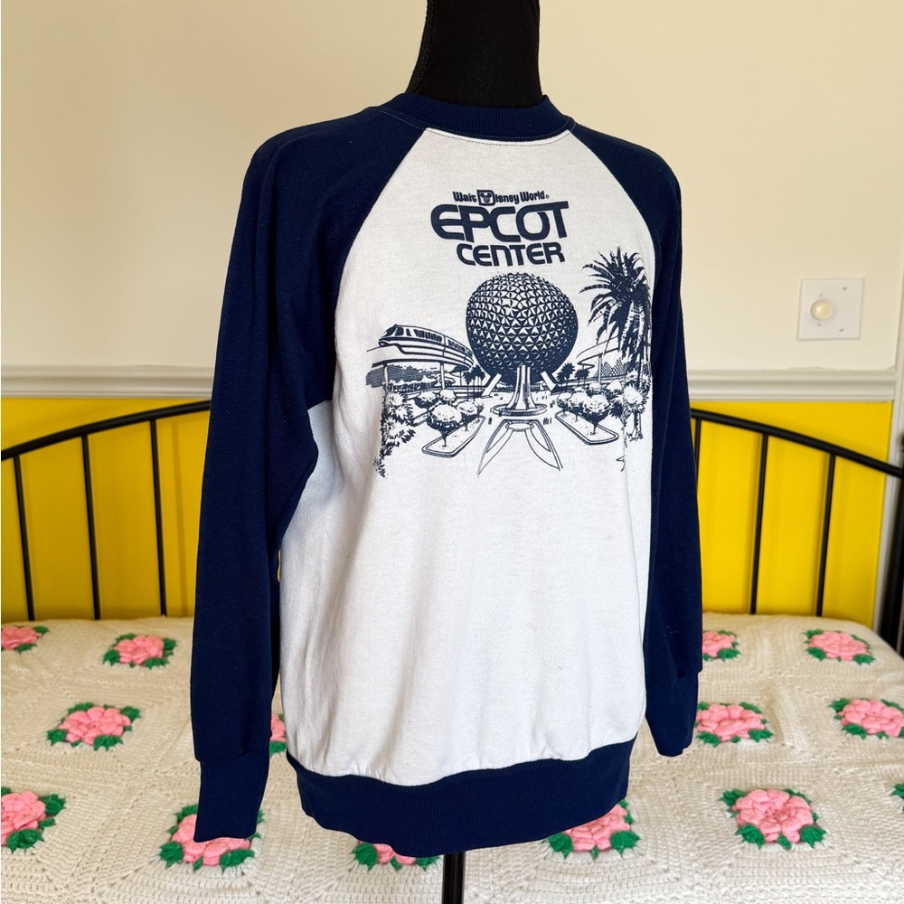 Epcot Center Walt Disney World Navy and White 1980s Sweatshirt